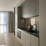 Bonjour Modern - Parking, Kingsize Bed