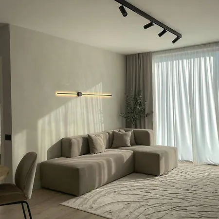 Bonjour Modern